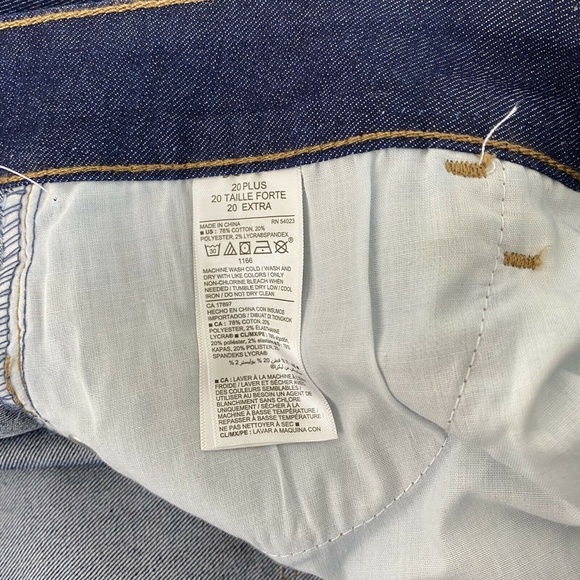 Old Navy Super Skinny jeans Size 20 Plus NWT dark wash New - Picture 7 of 10